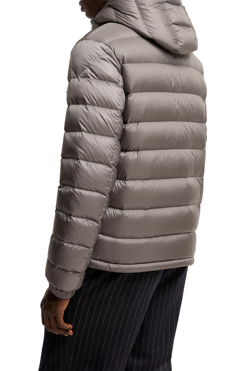 MONCLER Piumino corto Verith con cappuccio