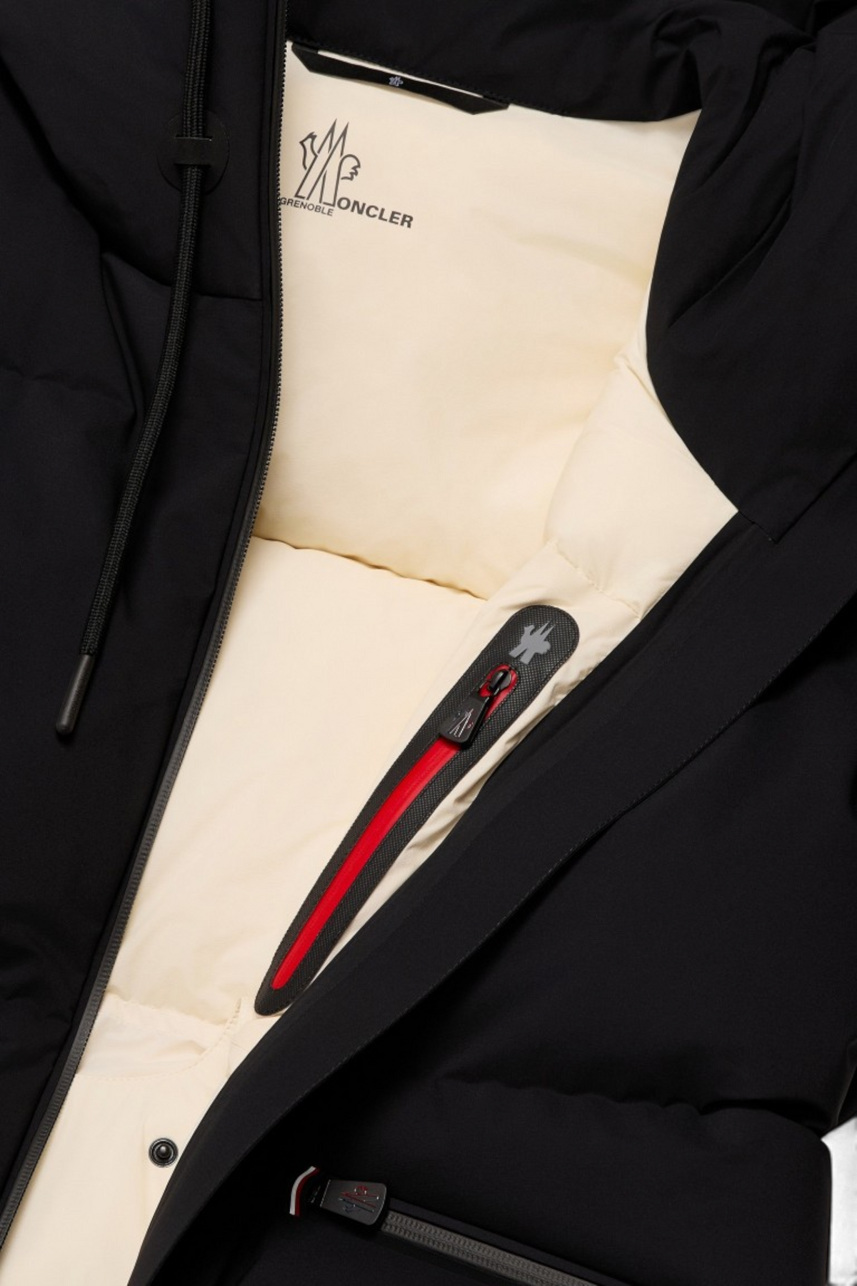 MONCLER GRENOBLE Isolierte Skijacke mit Kapuze Allesaz