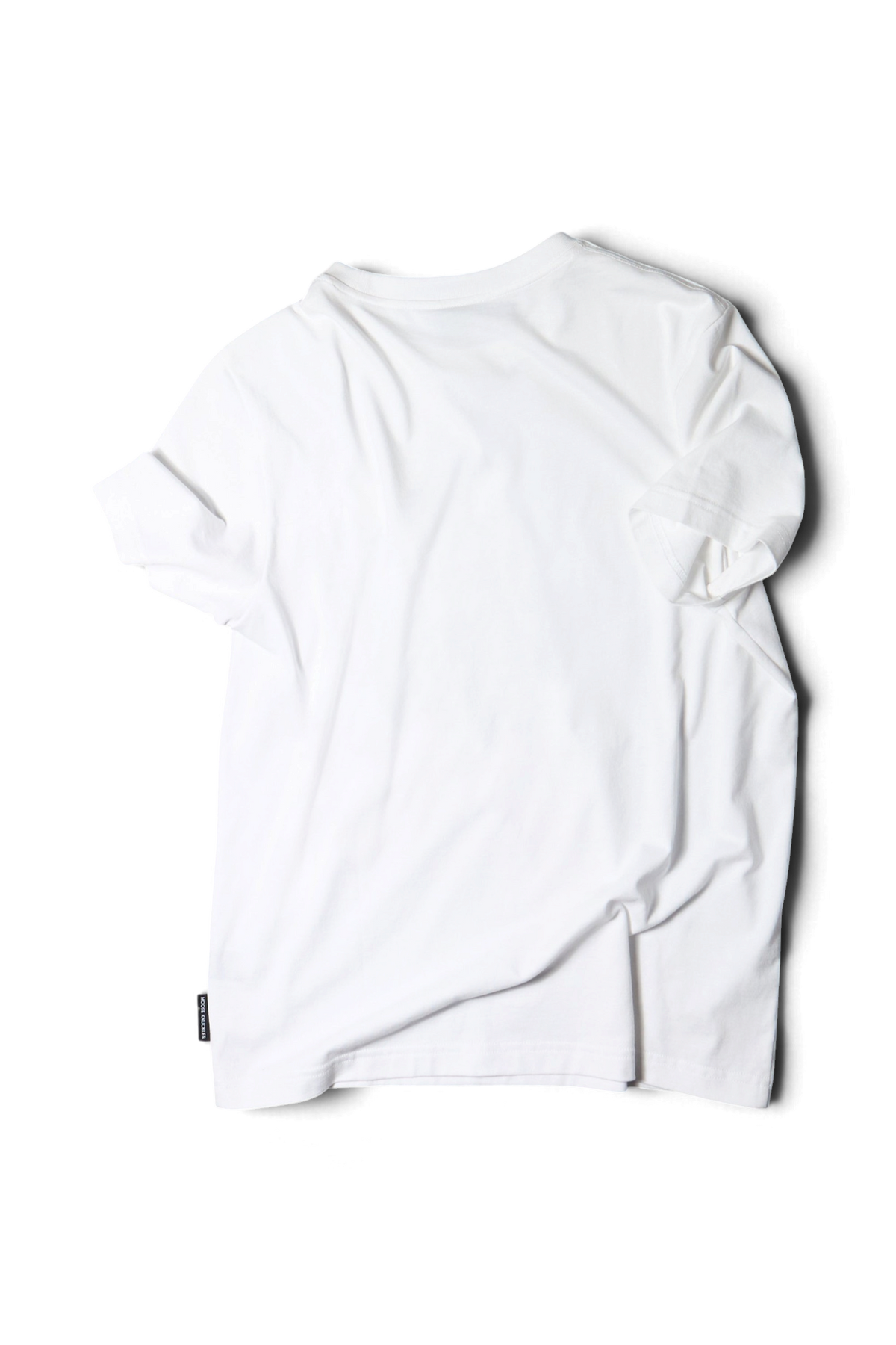 MOOSE KNUCKLES CRESCENT T-SHIRT – WHITE