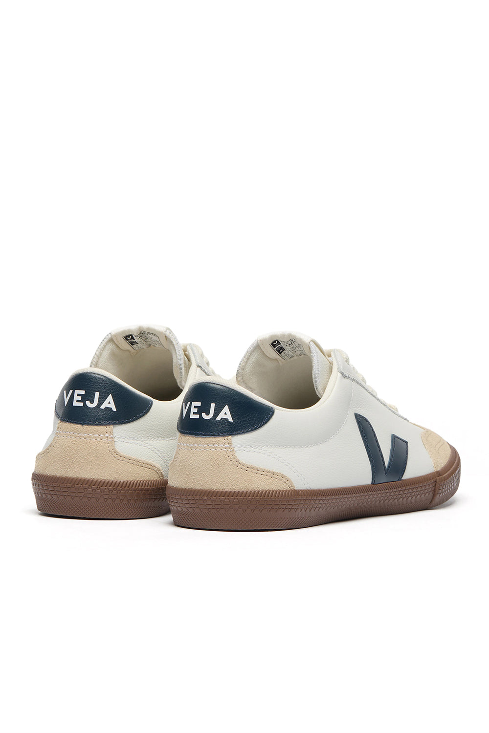 VEJA volley leather