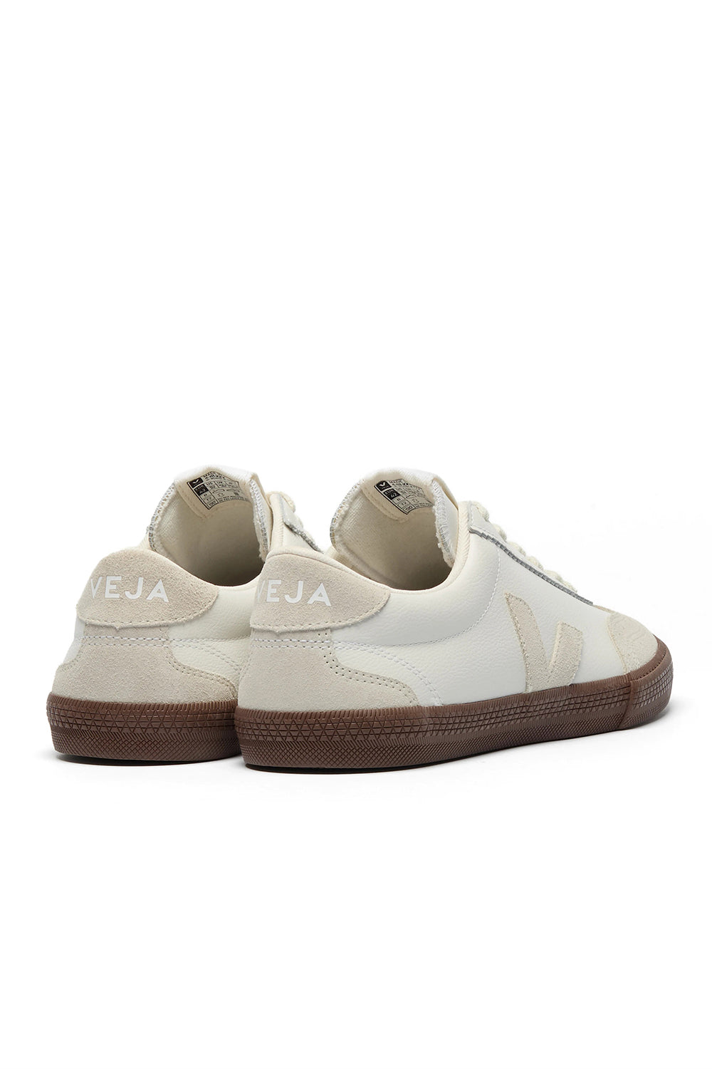 VEJA volley leather