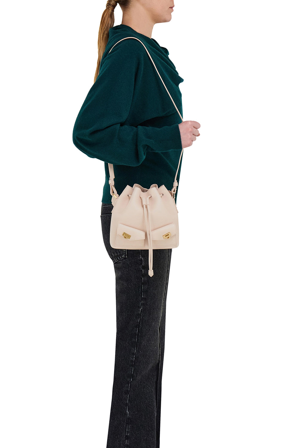FERRAGAMO Beuteltasche mit mehreren Fächern