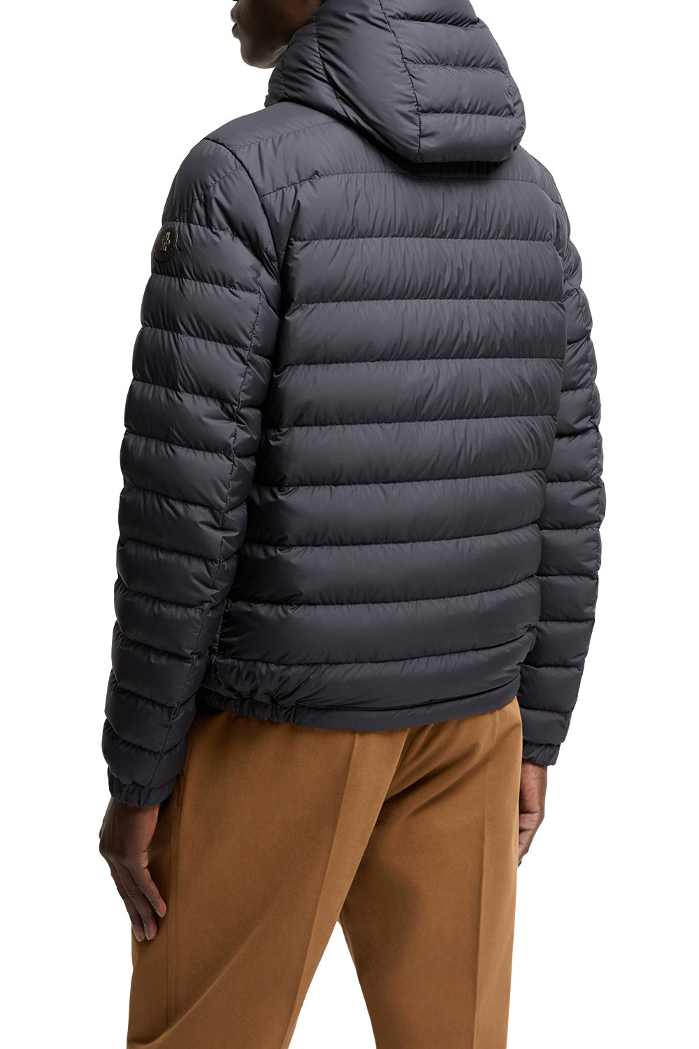 MONCLER Kurze Daunenjacke „Solienn“ mit Kapuze