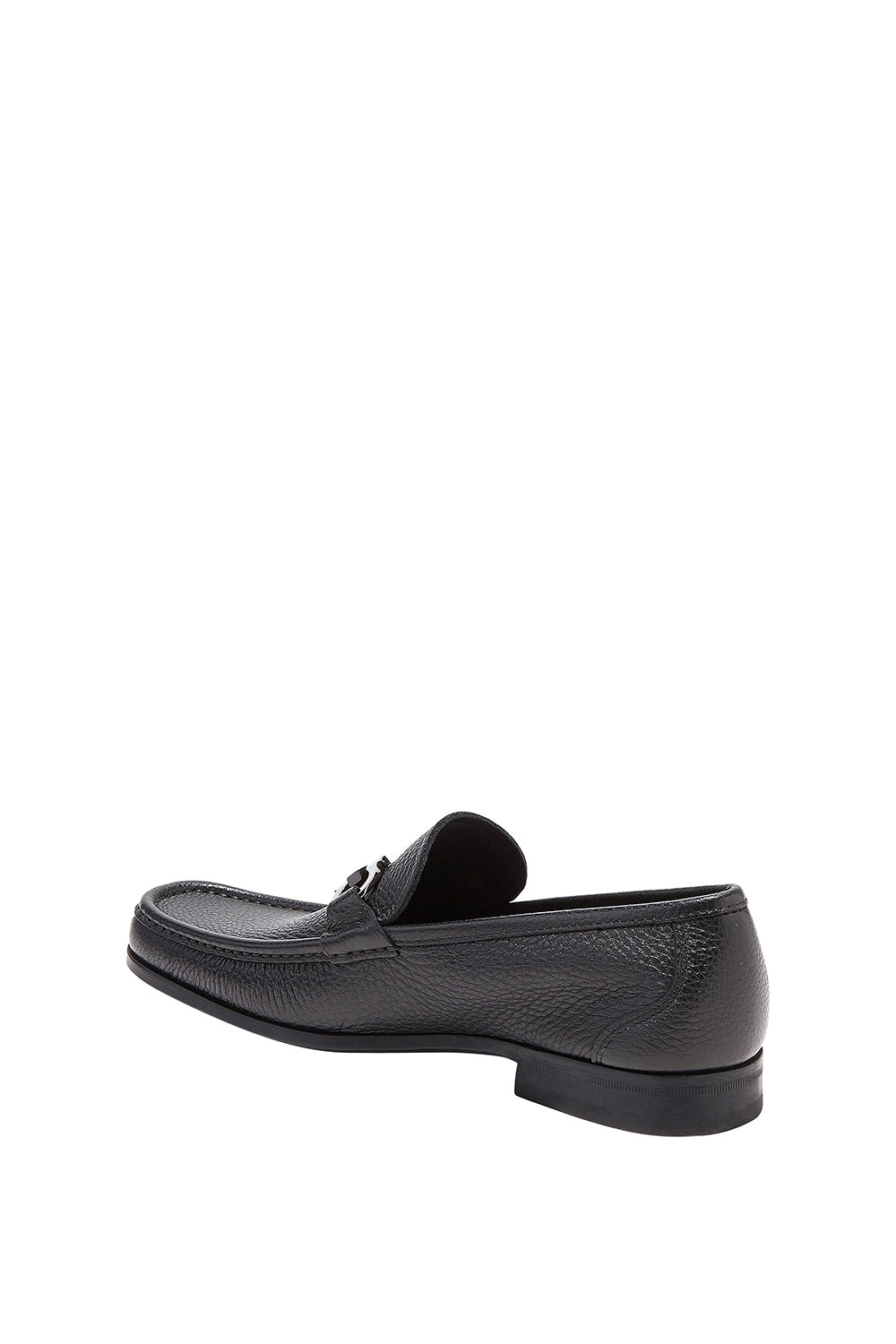 FERRAGAMO 간치니 장식이 돋보이는 모카신