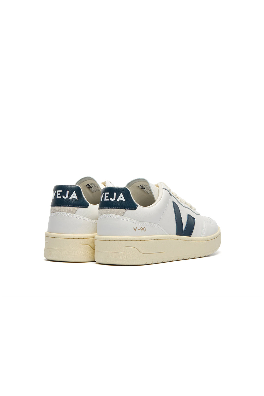 VEJA V-90 가죽 화이트 NAUTICO